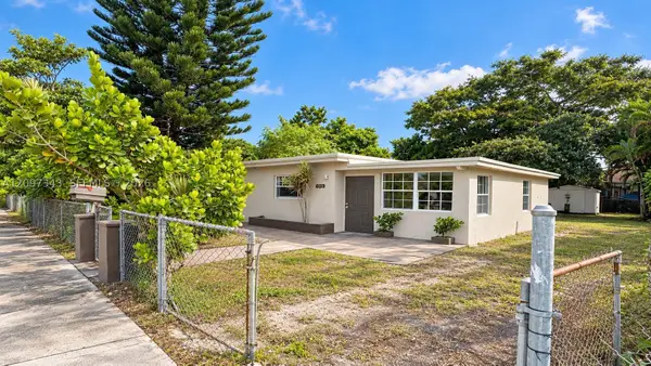6308 Washington, Hollywood, FL 33023