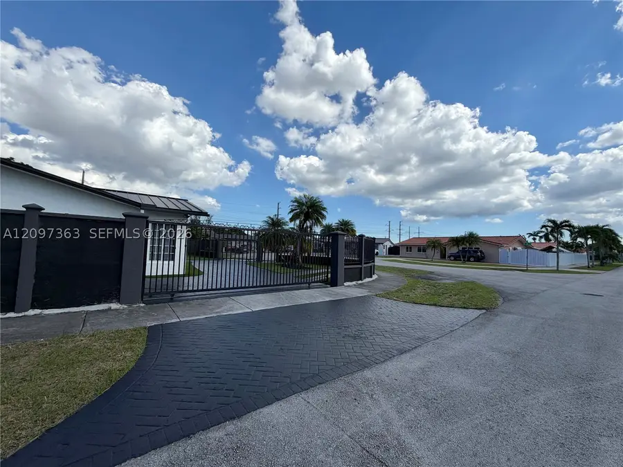 9481 SW 10th, Miami, FL 33174 - #3