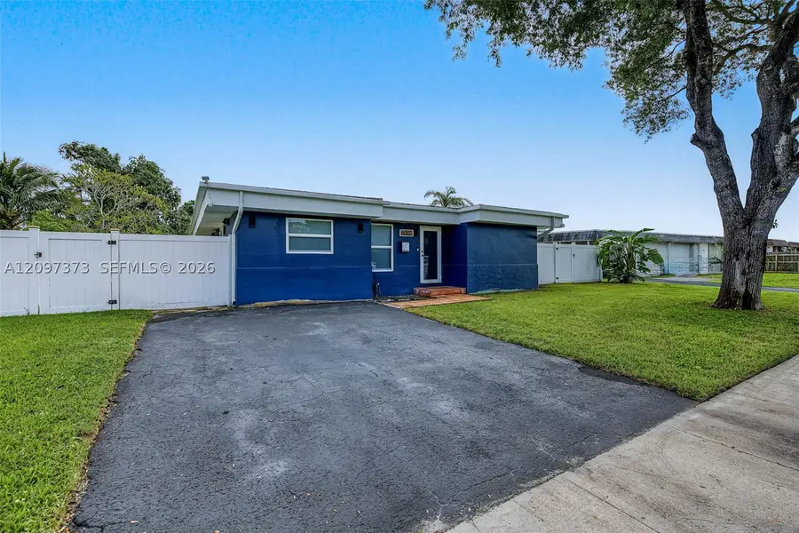 7904 NW 66th, Tamarac, FL 33321 - #3