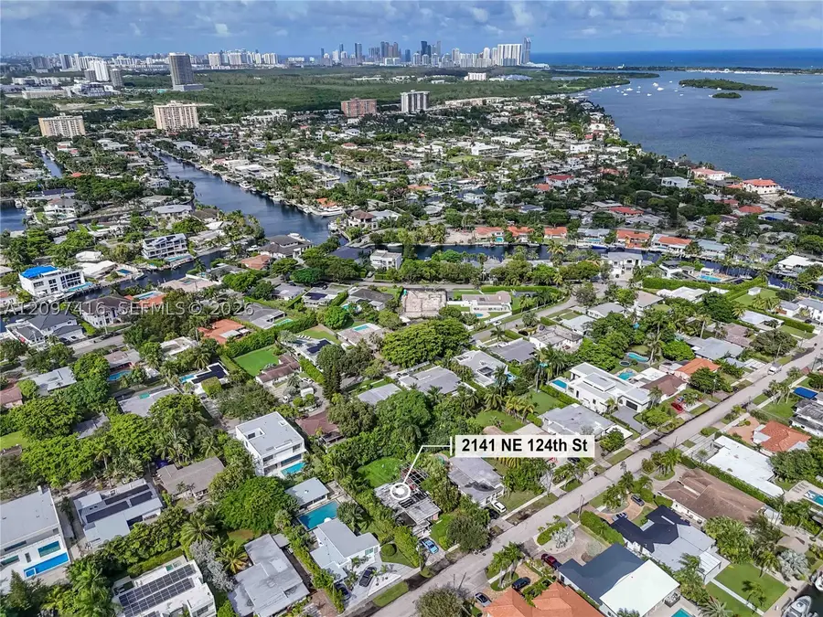 2141 NE 124th, North Miami, FL 33181 - #3