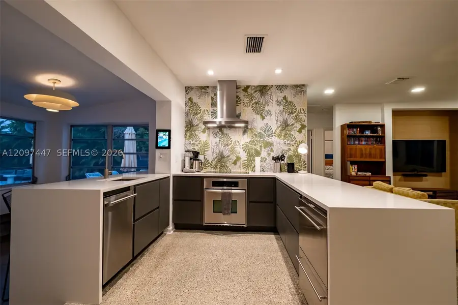 401 NW 28th, Wilton Manors, FL 33311 - #2