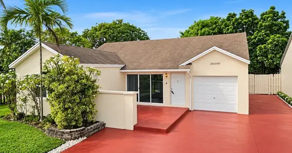 20200 NW 32nd, Miami Gardens, FL 33056