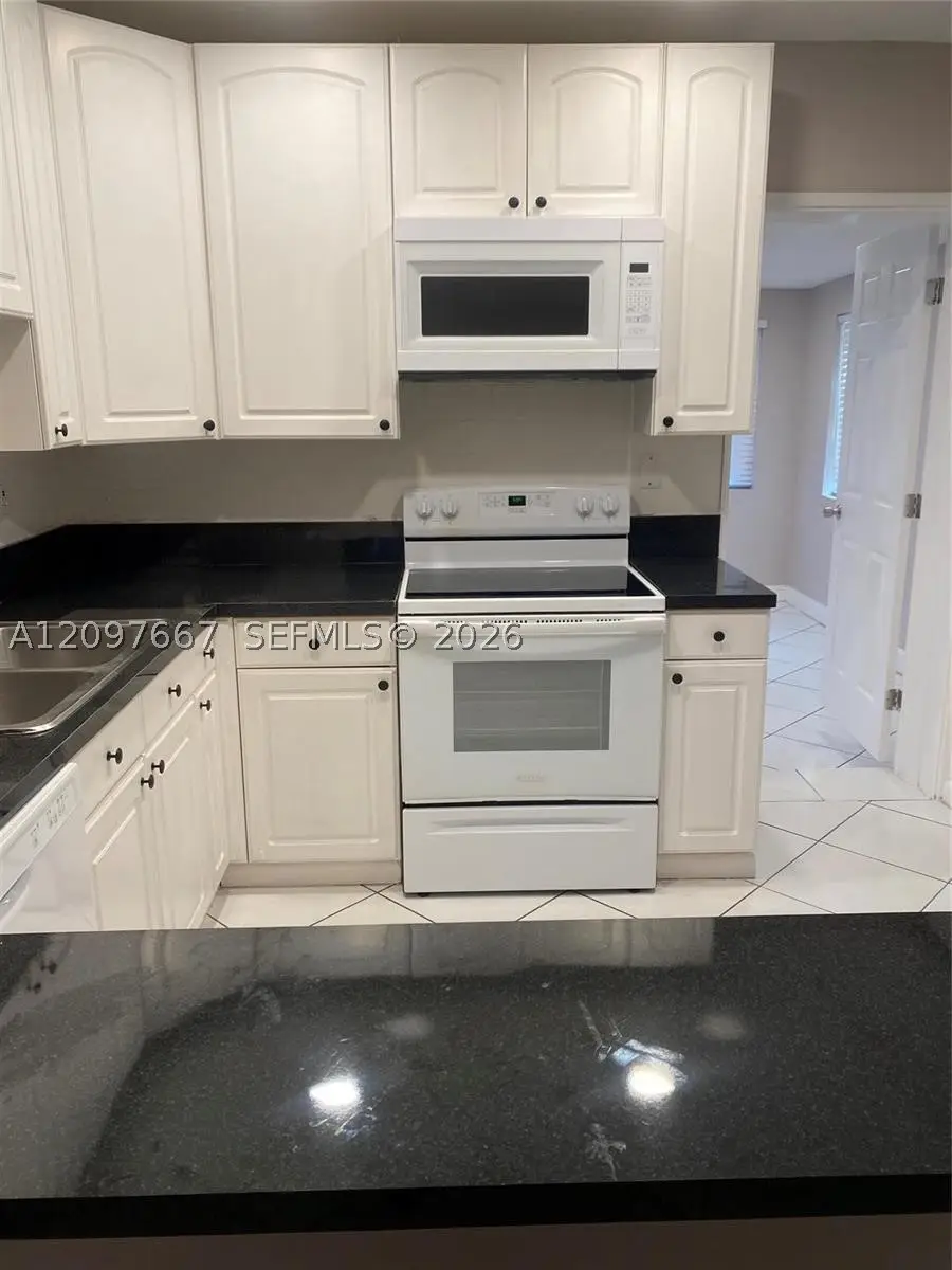 6152 SW 2nd, Margate, FL 33068 - #2