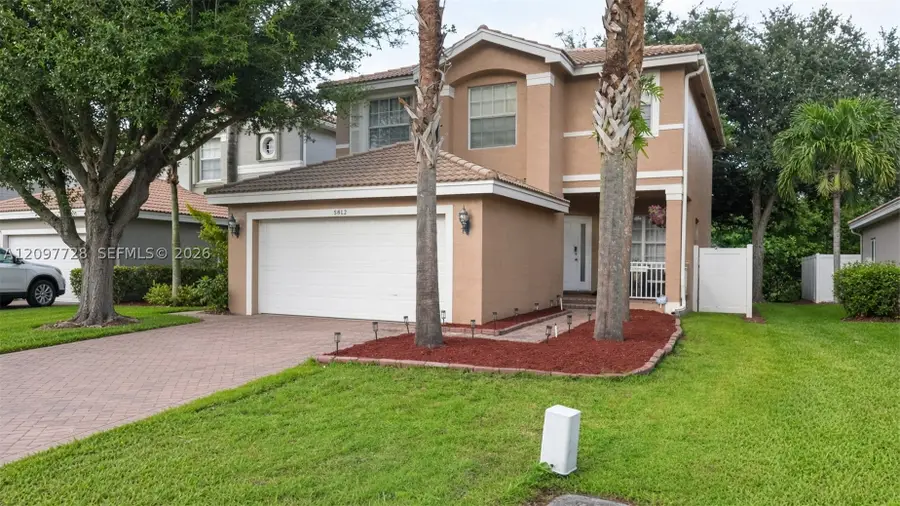 5402 W Queenship, Greenacres, FL 33463 - #3