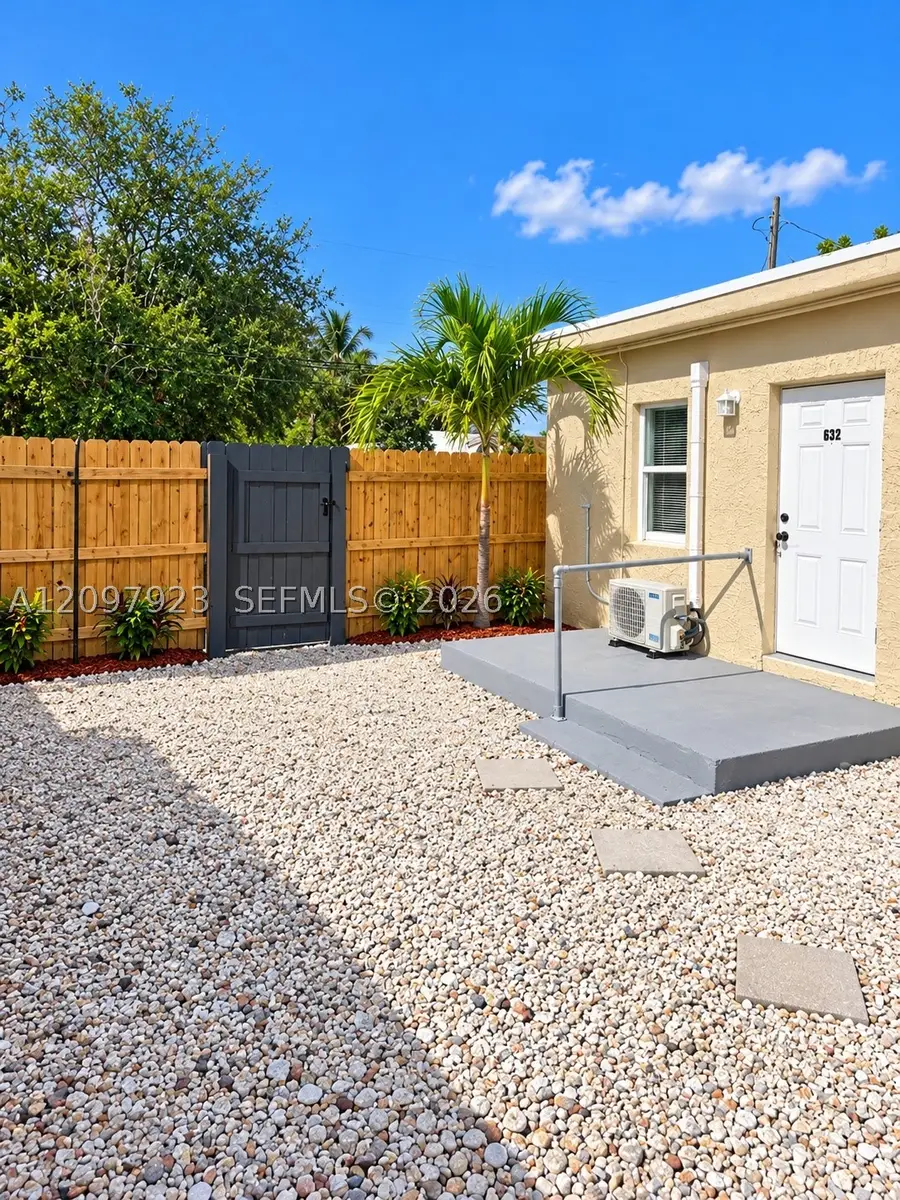 632 NW 14th, Fort Lauderdale, FL 33311 - #2