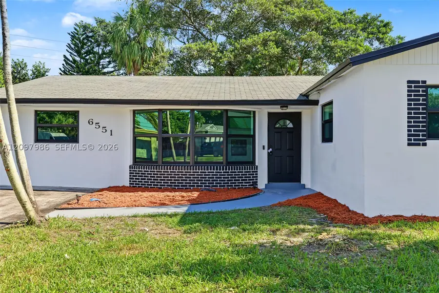 6551 NW 8th, Margate, FL 33063 - #3