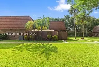806 SW 119th, Davie, FL 33325