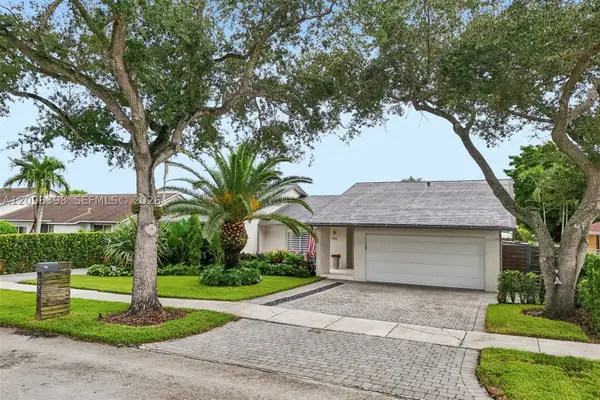 305 SW 134th, Miami, FL 33184