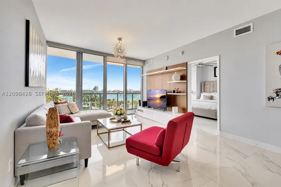 888 Biscayne #411, Miami, FL 33132 - #2