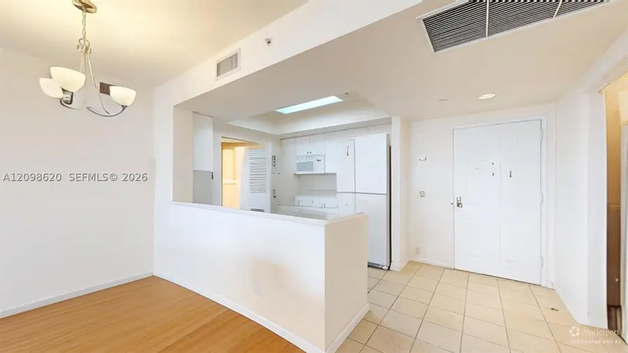 19501 W Country Club #2505, Aventura, FL 33180 - #2