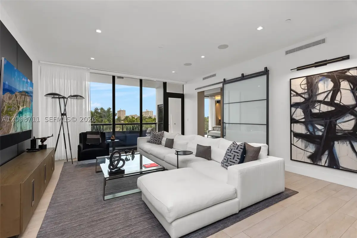 30 Isle Of Venice #PH3, Fort Lauderdale, FL 33301 - #1