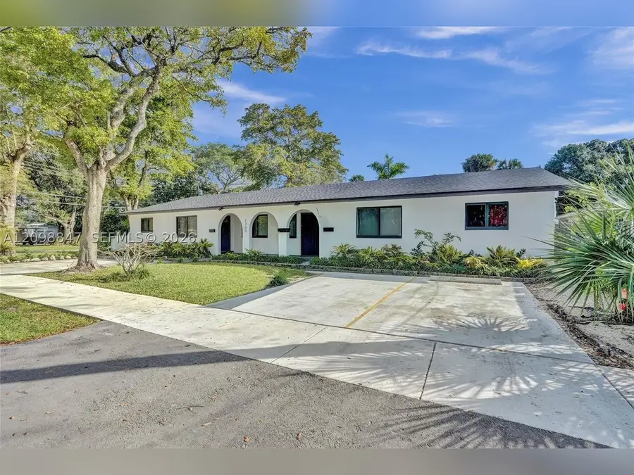 2300 SW 18th, Fort Lauderdale, FL 33315 - #2