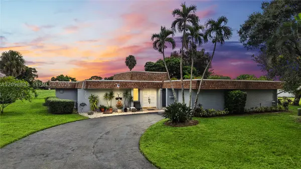 6204 Jacaranda, Tamarac, FL 33319
