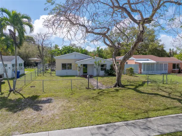 2048 NE 180th, North Miami Beach, FL 33162
