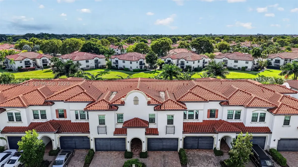 11646 SW 13th, Pembroke Pines, FL 33025 - #1
