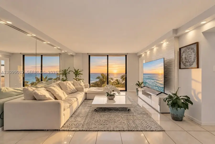 6061 Collins #5F, Miami Beach, FL 33140 - #2