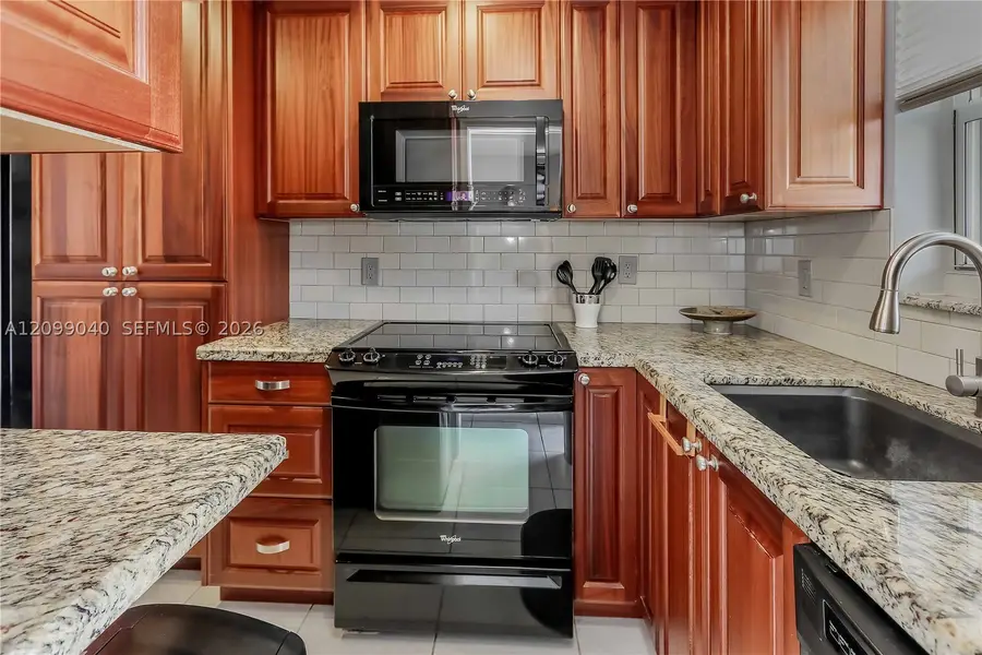 1550 N 12th #1A, Hollywood, FL 33019 - #3