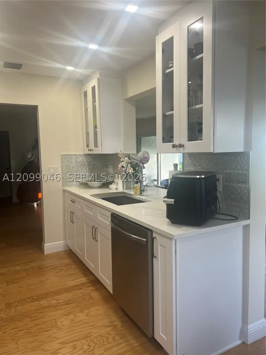 8221 NW 14th, Plantation, FL 33322 - #2