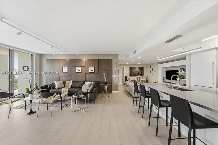 1180 N Federal #804, Fort Lauderdale, FL 33304 - #3