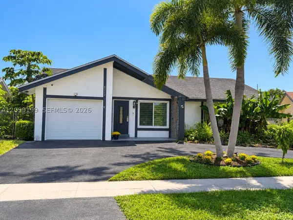8212 SW 13th, North Lauderdale, FL 33068