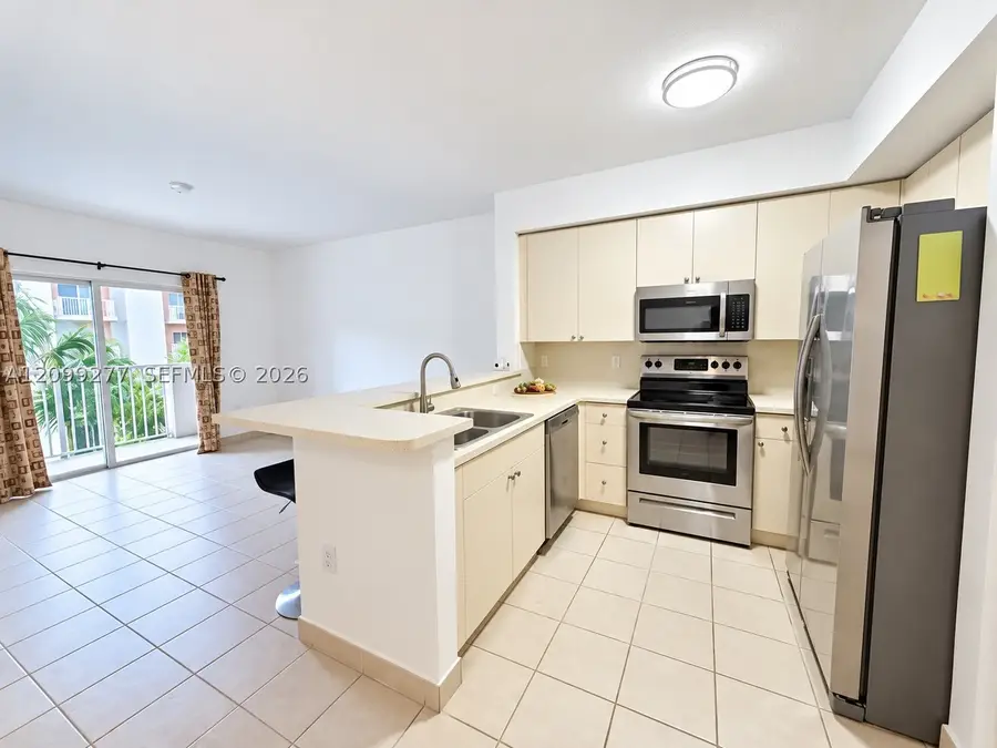 11060 SW 196th #303, Cutler Bay, FL 33157 - #3