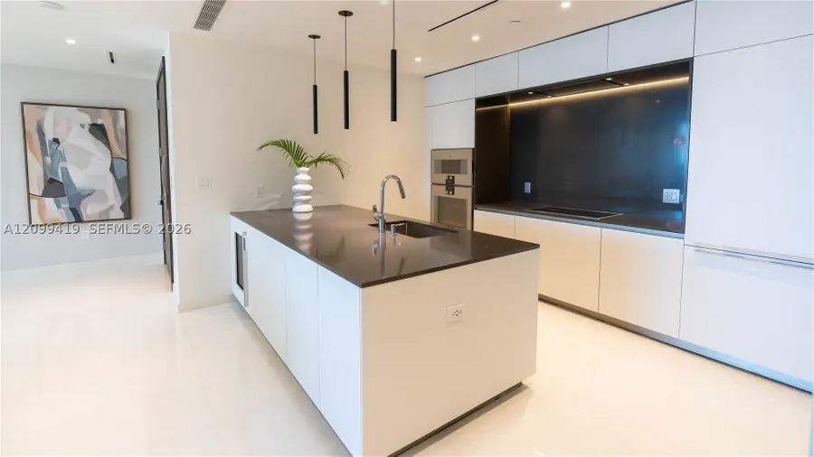 300 Biscayne Boulevard #503C, Miami, FL 33131 - #3