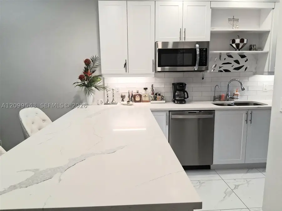 1150 Boxwood #101, Delray Beach, FL 33445 - #2