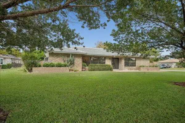 9913 SW 1st, Coral Springs, FL 33071