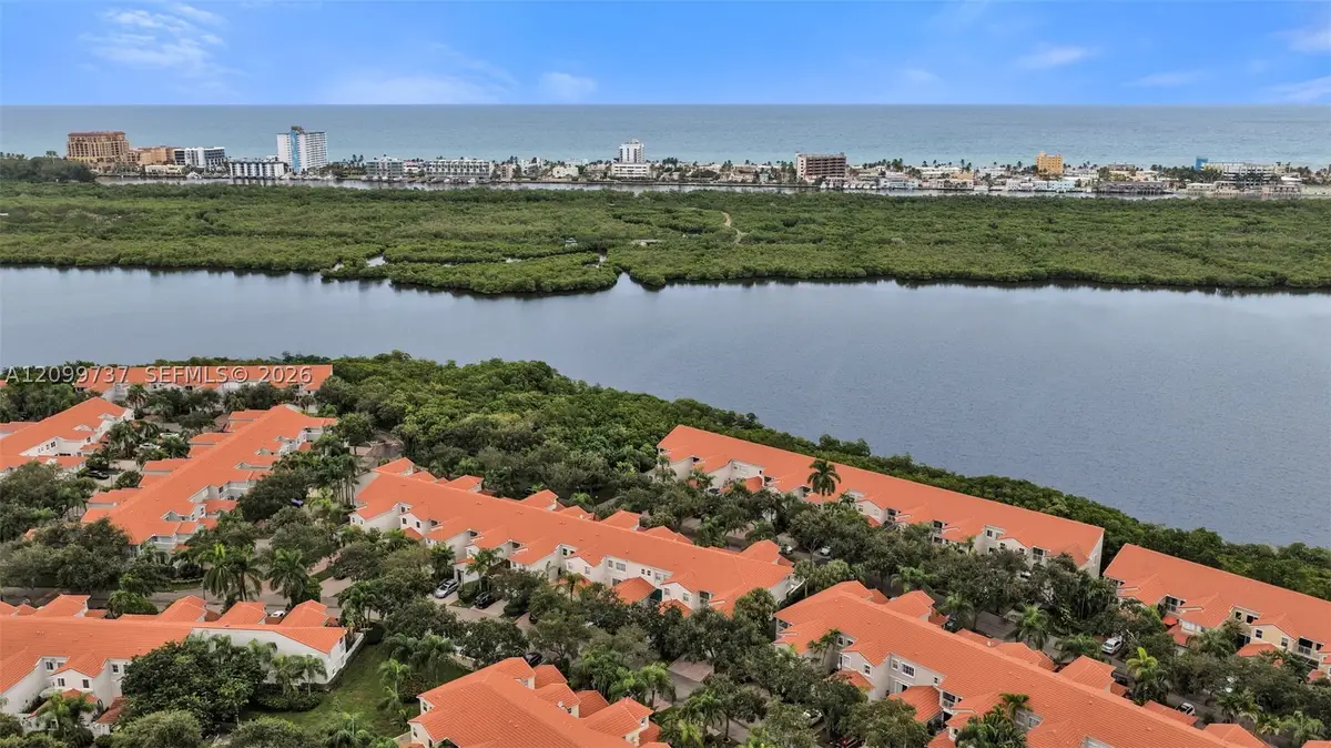1620 Weeping Willow, Hollywood, FL 33019 - #1
