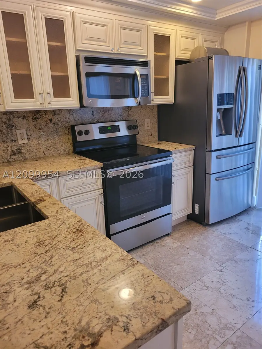 12060 NW 13th, Pembroke Pines, FL 33026 - #3