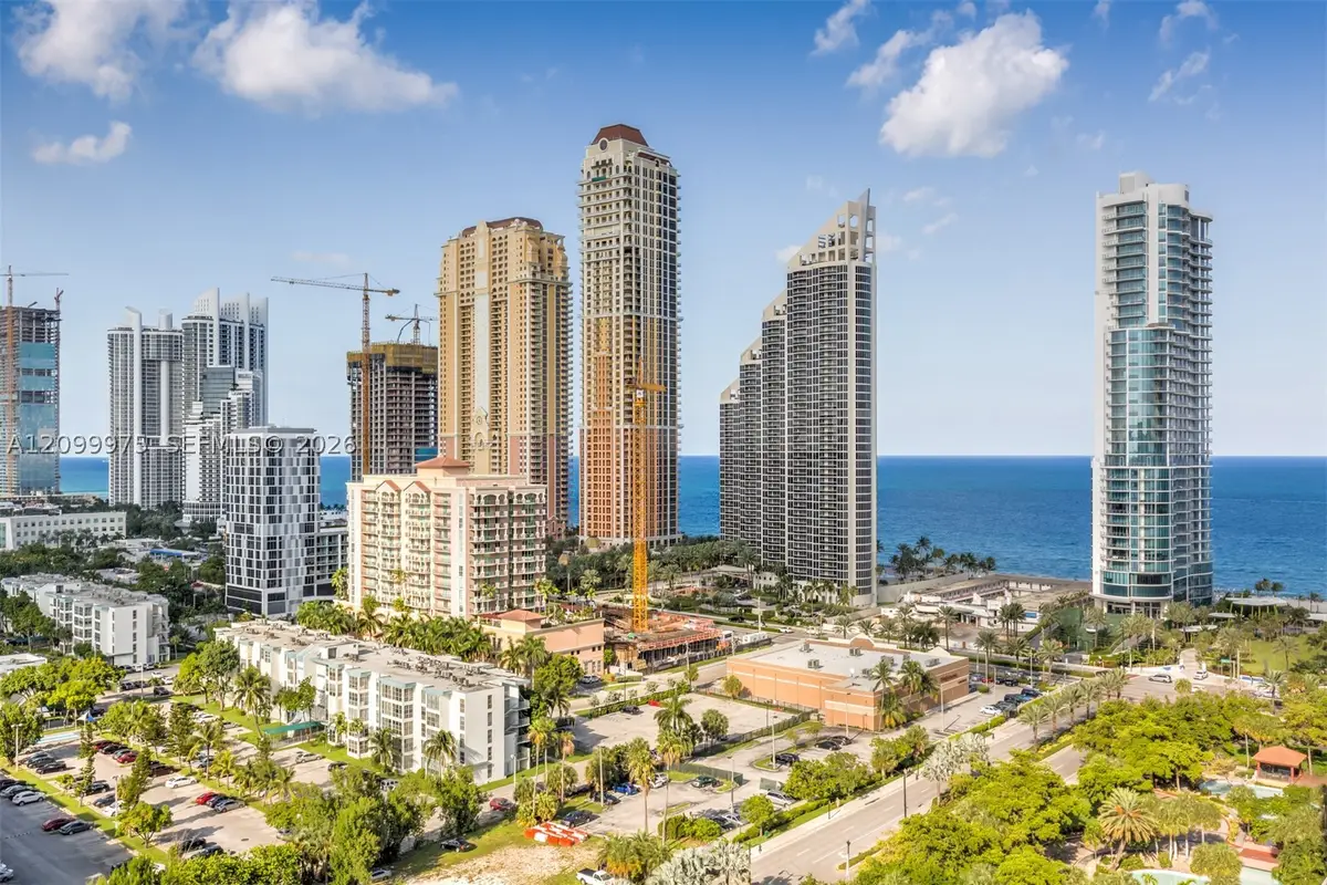 210 174th #309, Sunny Isles Beach, FL 33160 - #1
