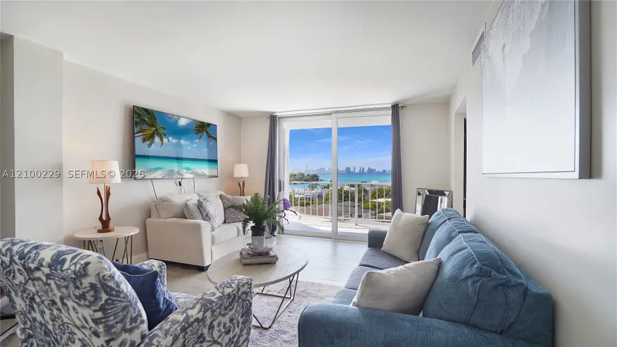6900 Bay #8K, Miami Beach, FL 33141 - #2