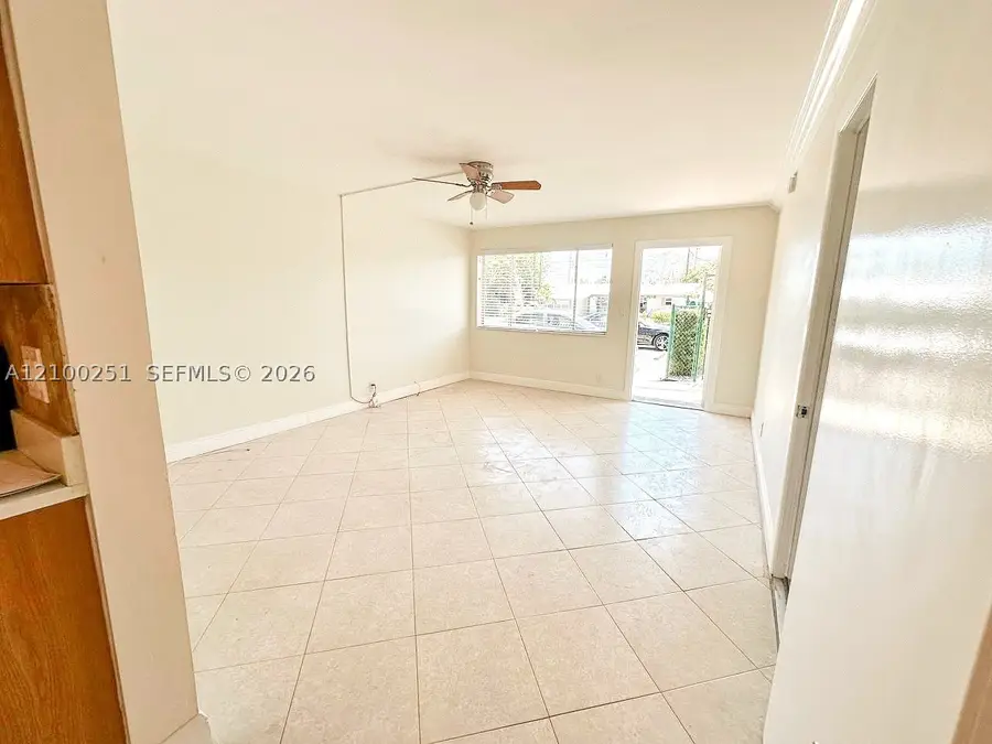 2175 NE 56th #110, Fort Lauderdale, FL 33308 - #3
