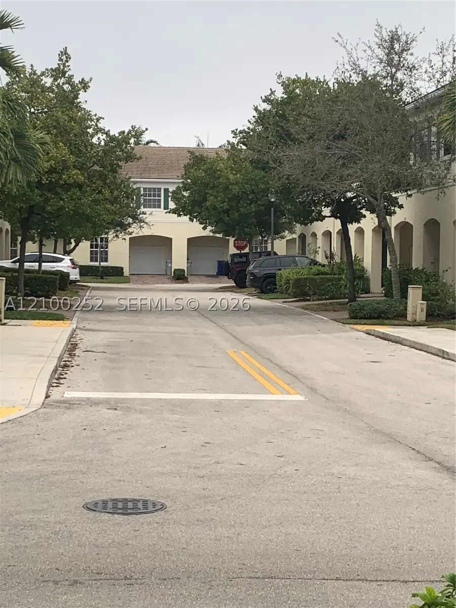242 SW 7th, Pompano Beach, FL 33060 - #2