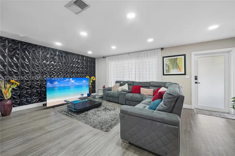 6451 Scott, Hollywood, FL 33024 - #3