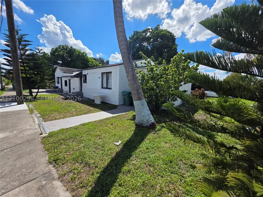 1102 NW 103rd, Miami, FL 33150 - #3
