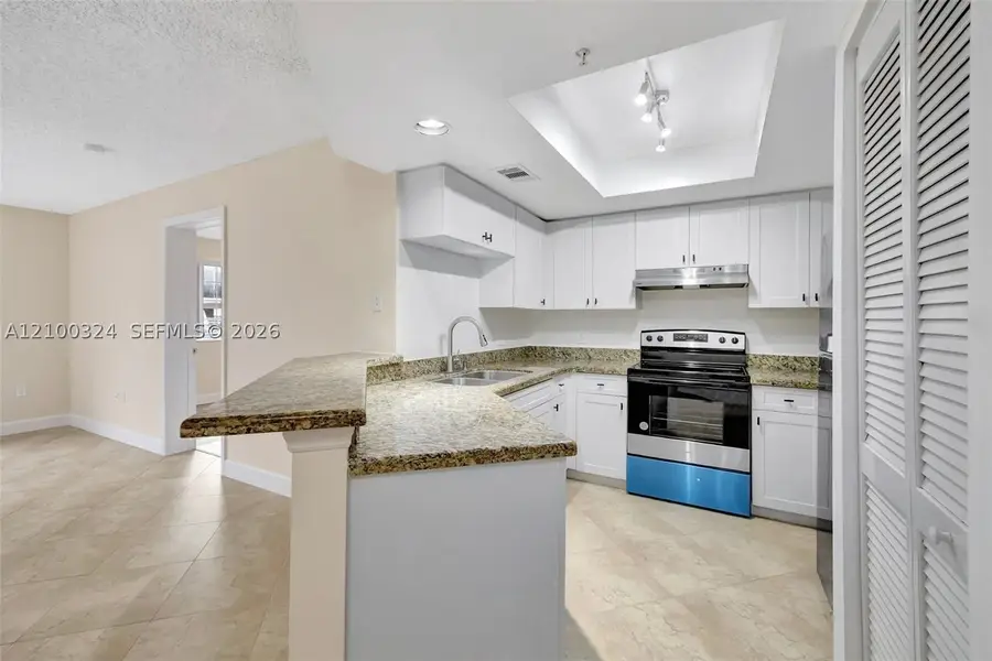 2009 SE 10th #302, Fort Lauderdale, FL 33316 - #3