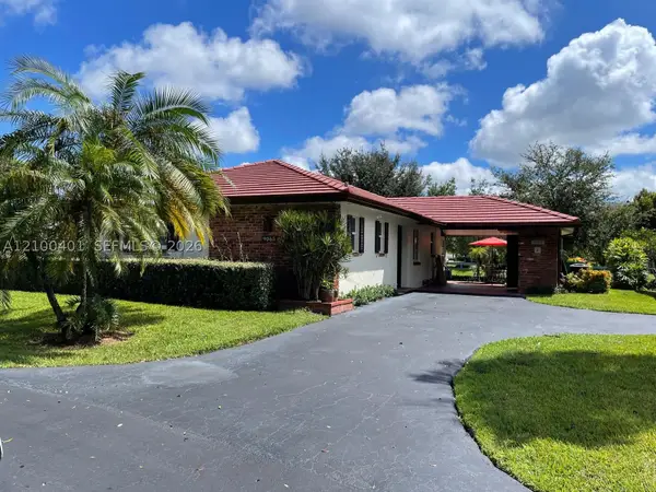 9065 Thunderbird, Coral Springs, FL 33065