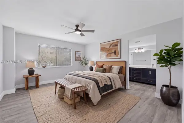 8040 Hampton #208, North Lauderdale, FL 33068
