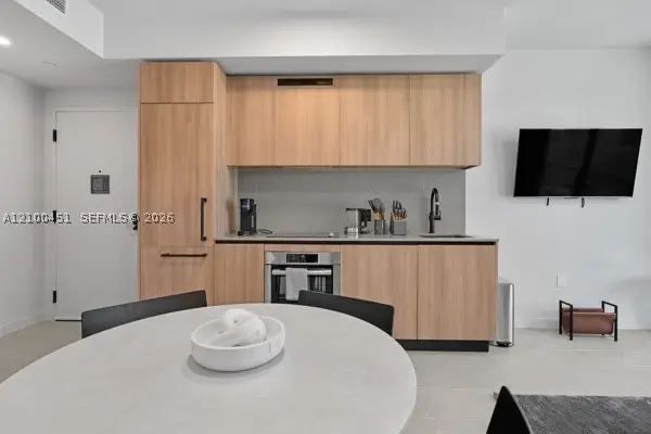 121 NE 5th #1813, Miami, FL 33132 - #3