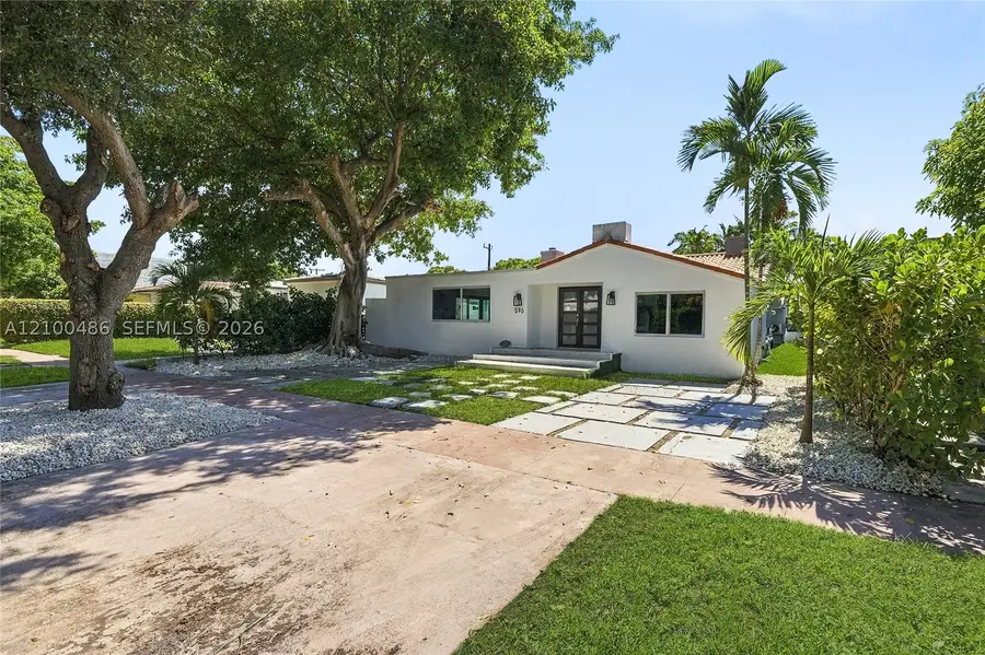 596 W 50th, Miami Beach, FL 33140 - #2