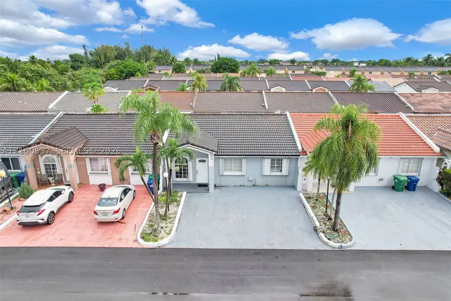 7677 NW 180th, Hialeah, FL 33015 - #2
