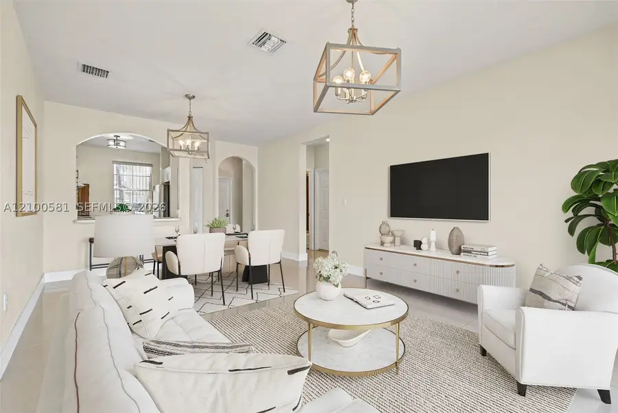 645 E Mowry, Homestead, FL 33030 - #2