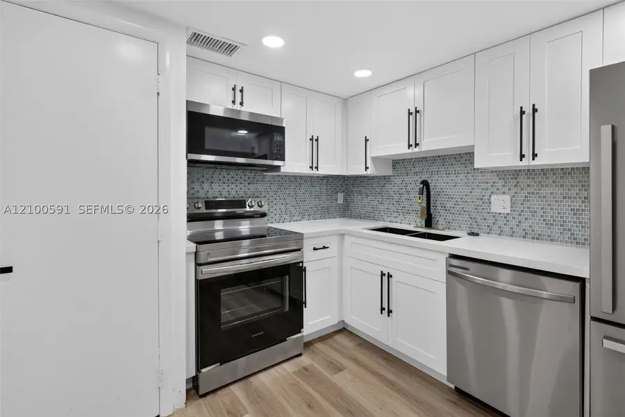 4172 Inverrary #203, Lauderhill, FL 33319 - #2