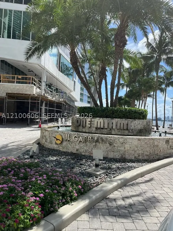 335 S Biscayne #3500, Miami, FL 33131