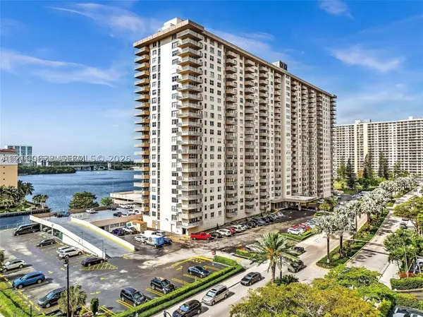 250 174th #502, Sunny Isles Beach, FL 33160