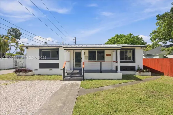 1324 N 24th, Hollywood, FL 33020