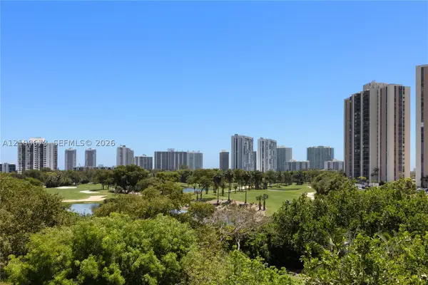 20400 W Country Club #605, Aventura, FL 33180