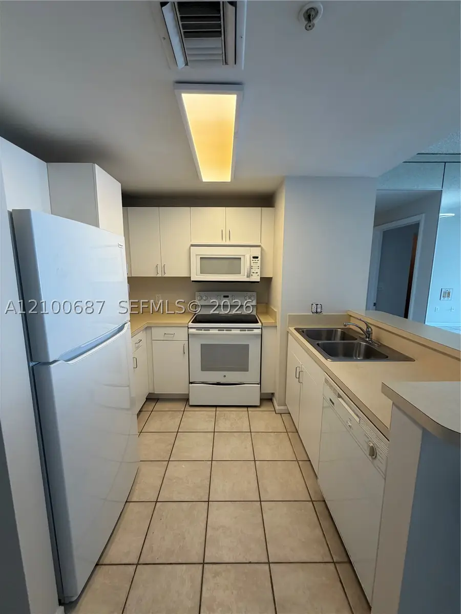 185 SE 14th #2512, Miami, FL 33131 - #2