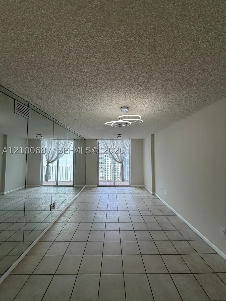 185 SE 14th #2512, Miami, FL 33131 - #3